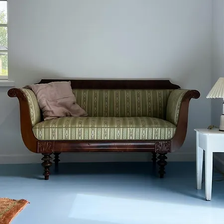 Authentic On Mon With Magnificent Nature * Askeby