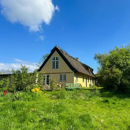 Authentic On Mon With Magnificent Nature Askeby