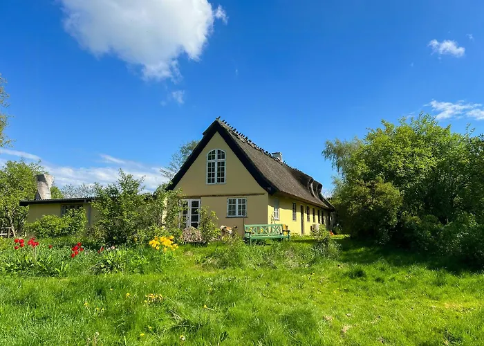 Authentic On Mon With Magnificent Nature Askeby